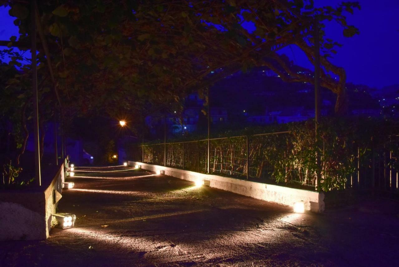 Portico Del Paradiso Scala Ngoại thất bức ảnh